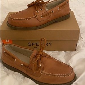 Women’s Sperry Boat Shoes